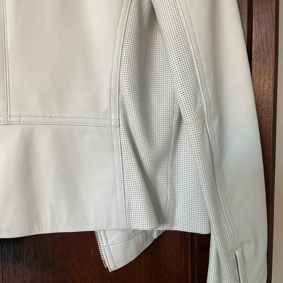 S: Leather Banana Republic Jacket Winter White Classic Elegant NWOT New! - Picture 3 of 10